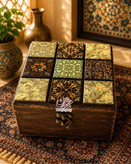 جعبه چوبی هدیه نماکاشی مربع گالری مهرآذین