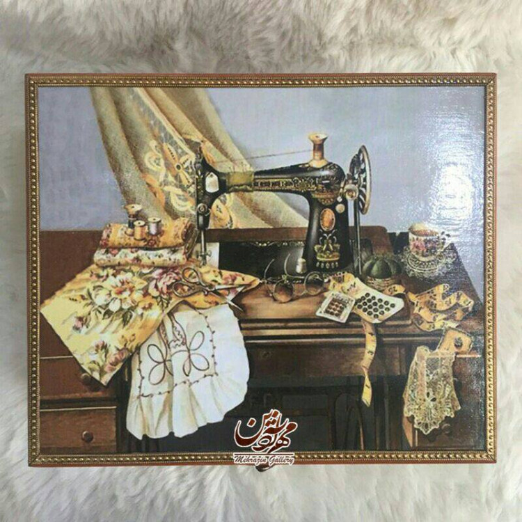 جعبه خیاطی چوبی ۲ طبقه گالری مهرآذین با قسمت بندی و کشو کد ۱۹۰