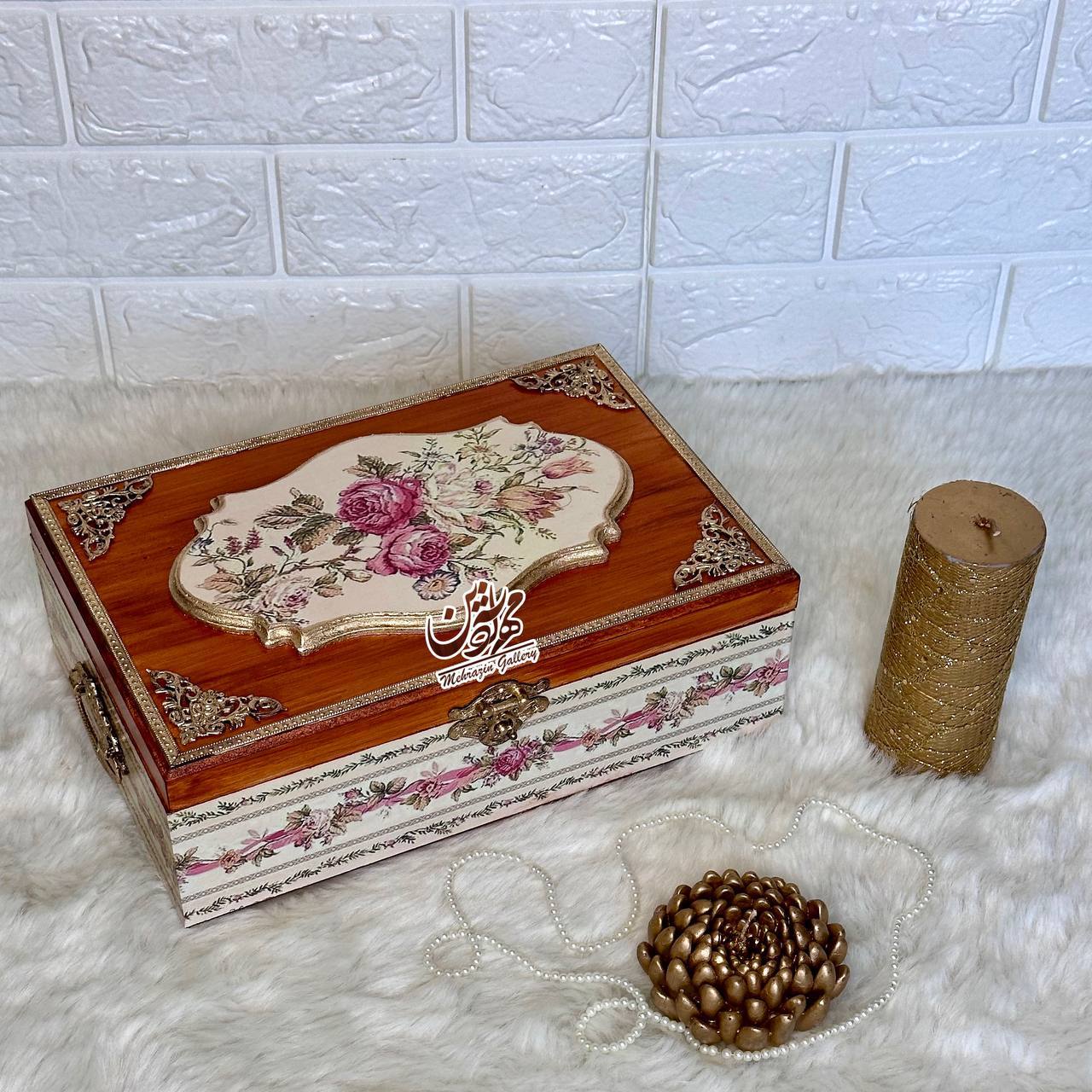 جعبه لاکچری چوبی گالری مهرآذین