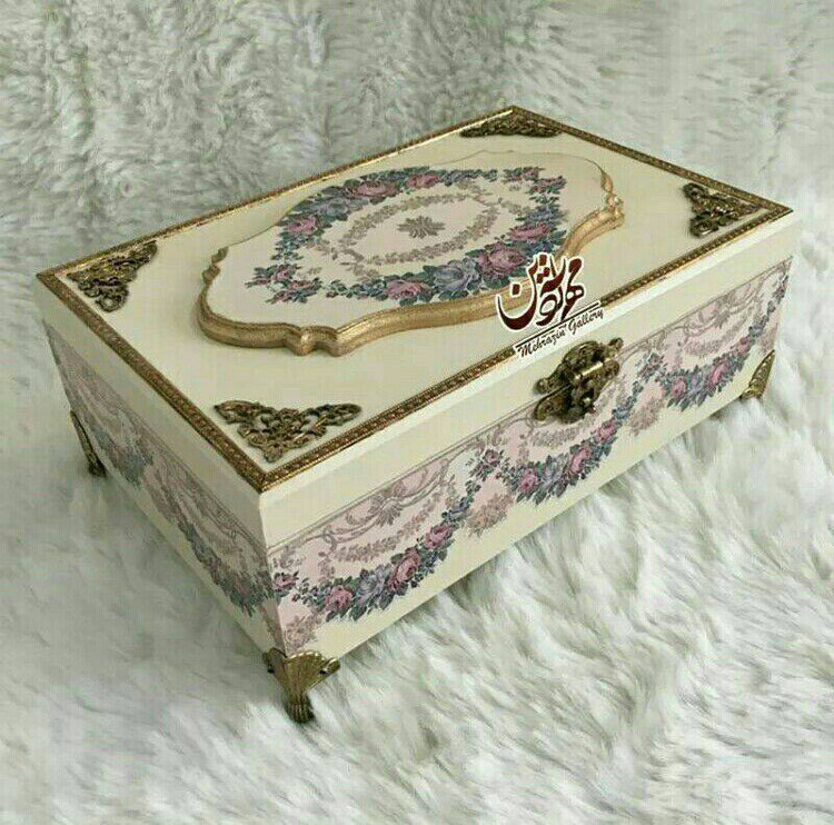 جعبه لاکچری چوبی کرم گالری مهرآذین کد ۳۰۷