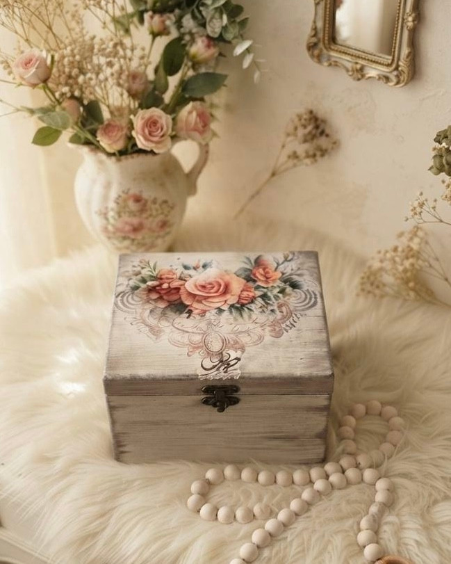 جعبه هدیه چوبی گالری مهرآذین