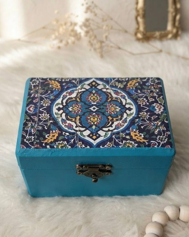 جعبه هدیه چوبی طرح کاشی ایرانی گالری مهرآذین